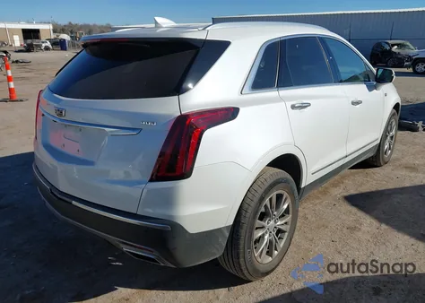 2021 Cadillac Xt5 Fwd Premium Luxury z USA, uszkodzony, nr VIN 1GYKNCRS5MZ130853